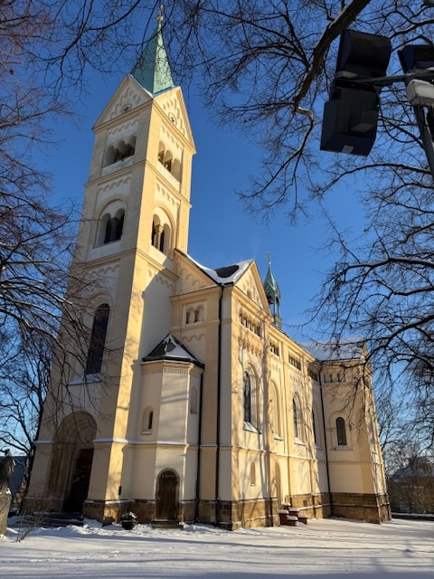 areál u farního kostela 1